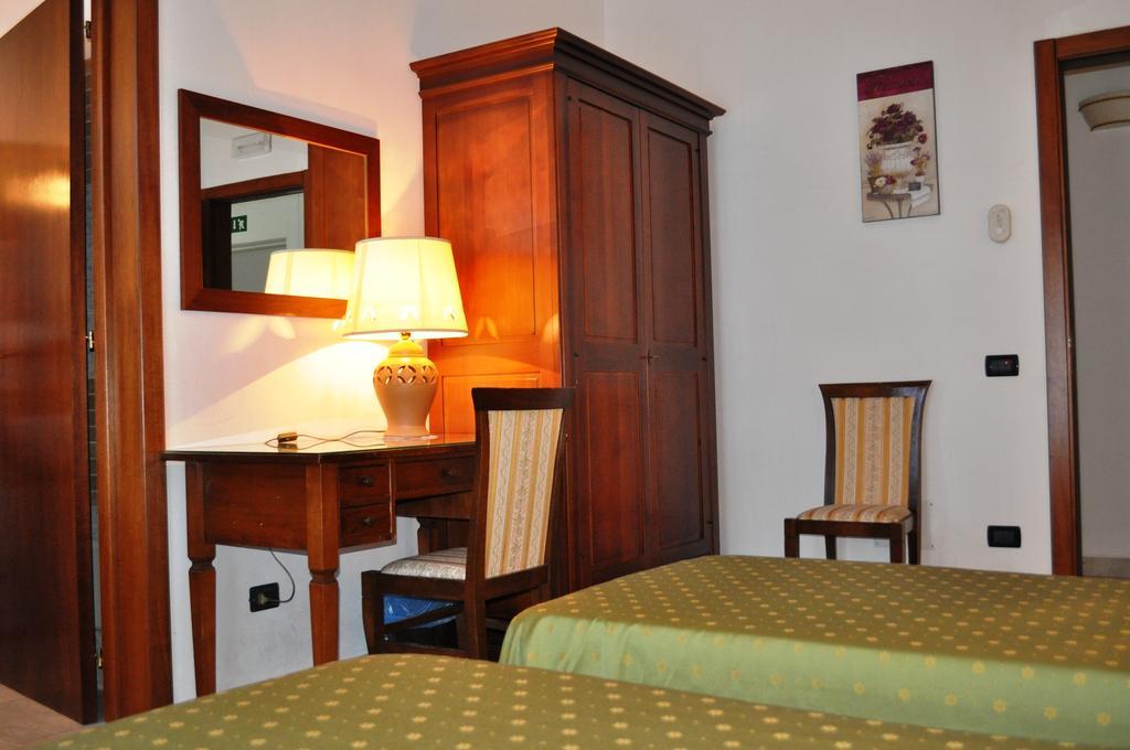Griko Country Hotel Лече Екстериор снимка